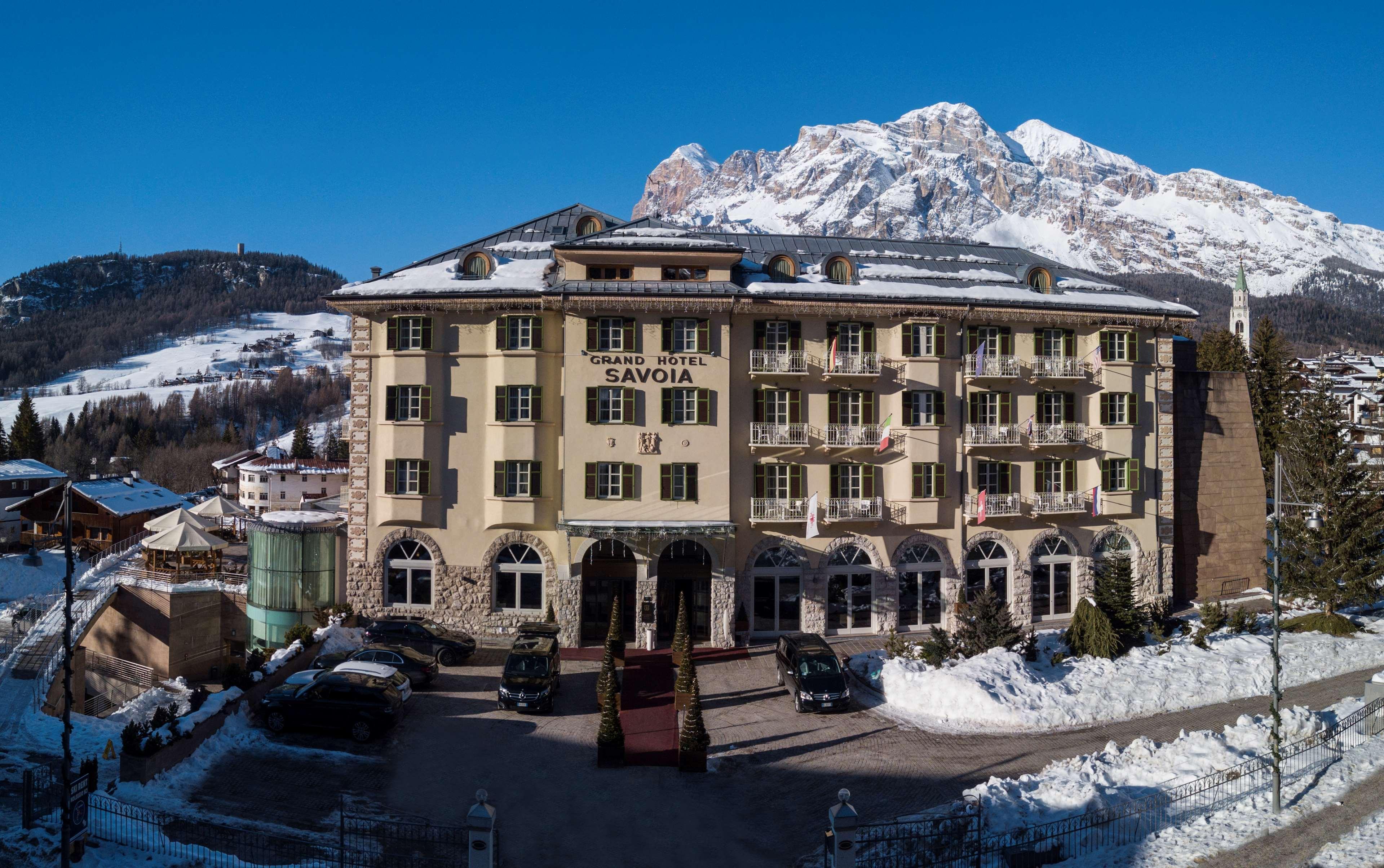 Grand Hotel Savoia Cortina D'Ampezzo, A Radisson Collection Hotel エクステリア 写真