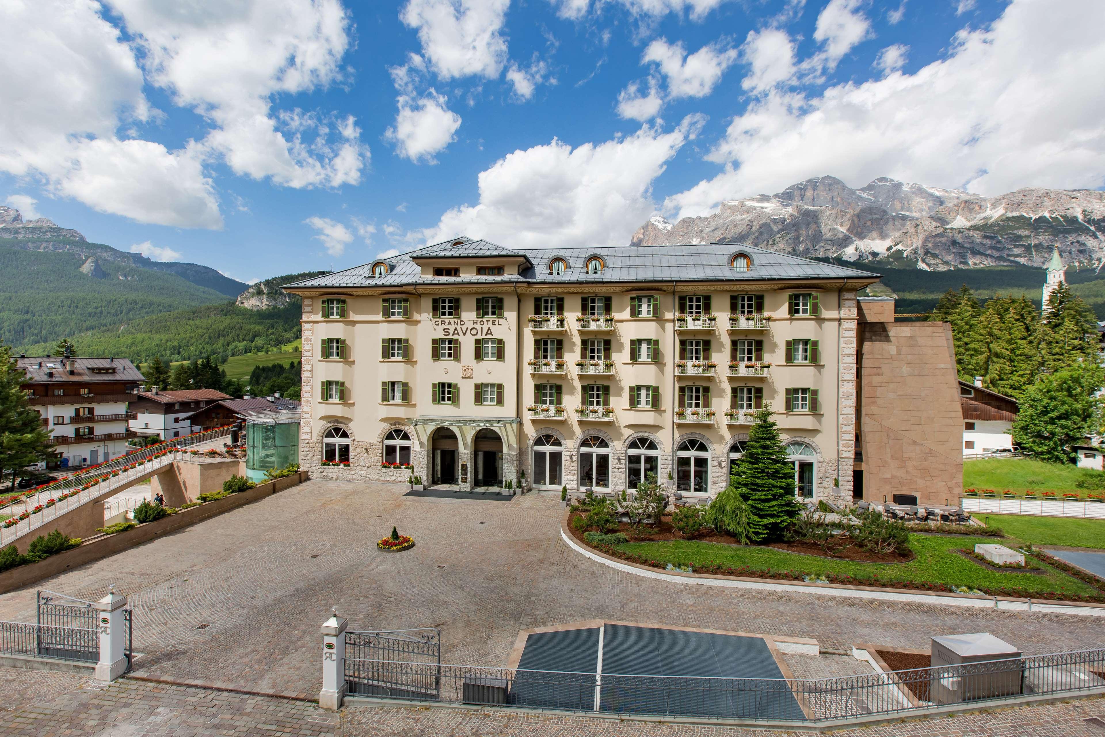 Grand Hotel Savoia Cortina D'Ampezzo, A Radisson Collection Hotel エクステリア 写真